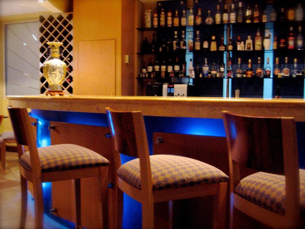 Hotel Lun Fun Manta Buitenkant foto